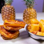 Abacaxi Assado na Airfryer com Queijo