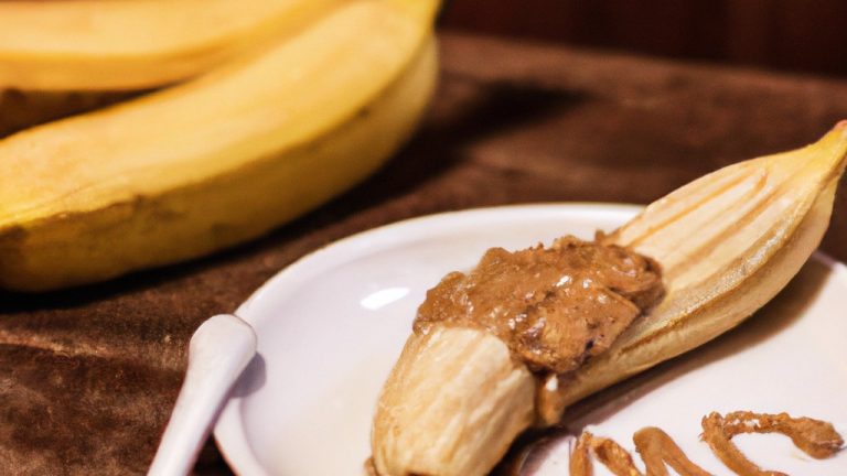 Banana Com Pasta De Amendoim E Chocolate: Receita Deliciosa
