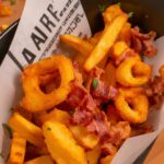 Batata Frita Com Bacon E Cheddar Na Airfryer: Veja Como Fazer 2 Batata Frita Com Bacon E Cheddar Na Airfryer