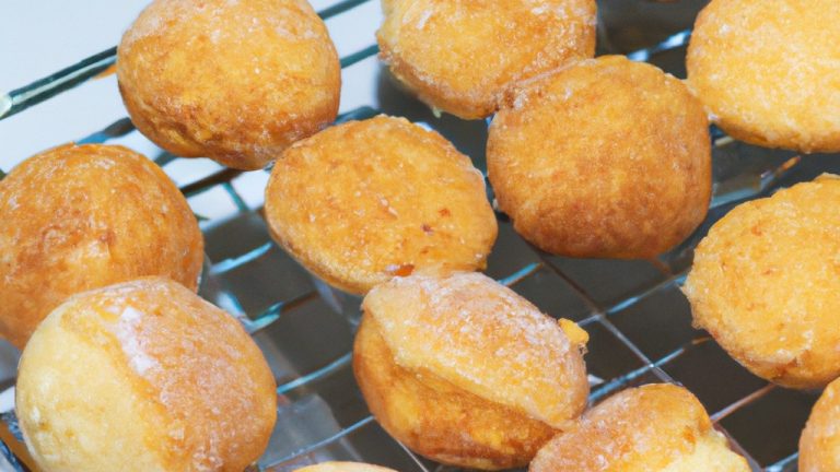 Bolinho De Ricota Na Airfryer: Receita Fácil E Rápida De Fazer