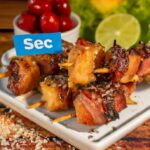 Espetinho De Frango Com Bacon Na Airfryer, Fica Uma Delícia 2 Espetinho de Frango com Bacon na Airfryer