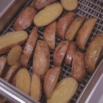 Lascas De Batata Doce Na Airfryer: Prontas Em 20 Minutos 2 Lascas De Batata Doce Na Airfryer
