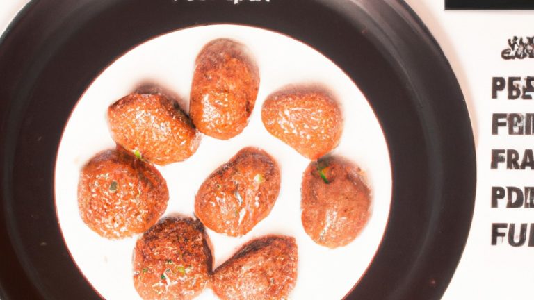 Imagem de nhoque grelhado na Airfryer com carne moída, tomate, cebola e queijo derretido. O prato é servido em um prato branco e a carne moída é temperada com ervas e especiarias.