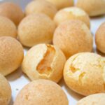 Pão De Queijo Recheado Com Catupiry Na Airfryer: Receita Fácil 2 Pão De Queijo Recheado Com Catupiry Na Airfryer