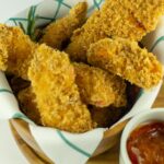 Tiras De Frango Empanado Na Airfryer: Receita Com Queijo 2 Tiras de Frango Empanado na Airfryer