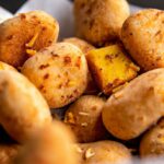 Alimentos Receita Deliciosa Na Airfryer 2 Hambúrguer Vegano de Quinoa e Feijão