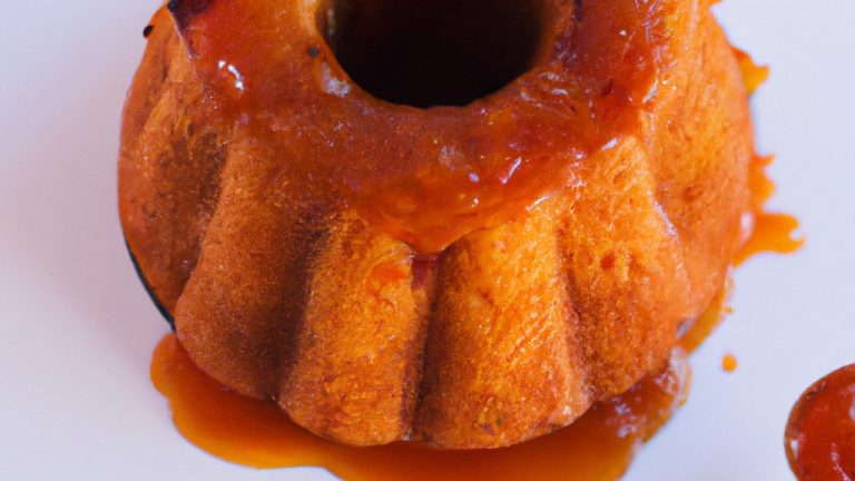 Bolo de Cenoura com Geleia na Airfryer