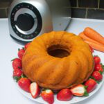 Bolo de Cenoura com Morangos na Airfryer 2 Bolo de Cenoura com Morangos na Airfryer